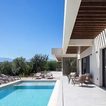Villa Aglaea I Saltwater Pool & Amazing Seaview! Chania (Crete)