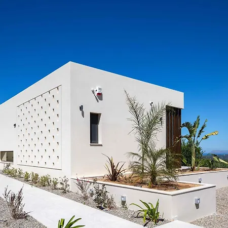 Villa Aglaea I Saltwater Pool & Amazing Seaview! *