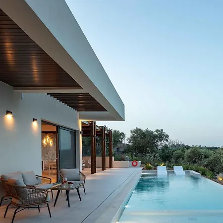 Villa Aglaea I Saltwater Pool & Amazing Seaview! Chania (Crete)